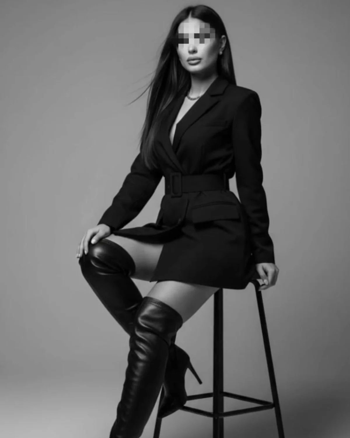 Isabella – Photo 3